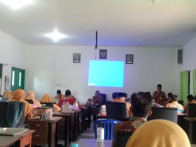 Songsong Tahun Pelajaran  2022-2023, MTsN 7 Kebumen Gelar Rapat Dinas Akhir dan Awal Tahun Pelajaran